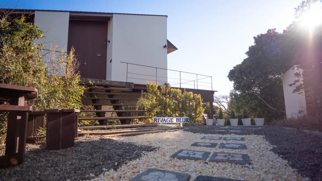 Rivage Blue(リバージュブルー)