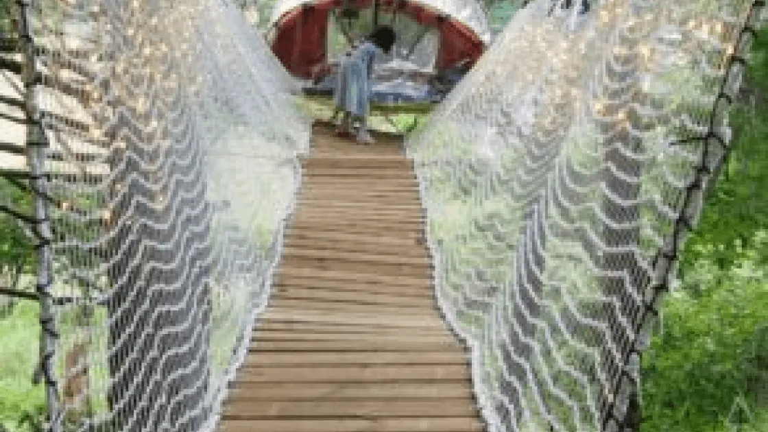 空中の村 - Slide 5