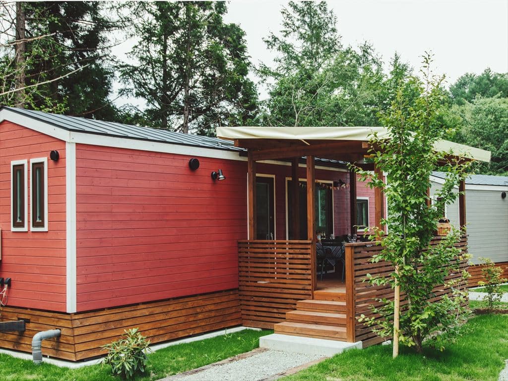 トレーラーコテージ4(定員4名・8棟)