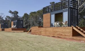 らぽっぽなめがたファーマーズヴィレッジ - Slide 2