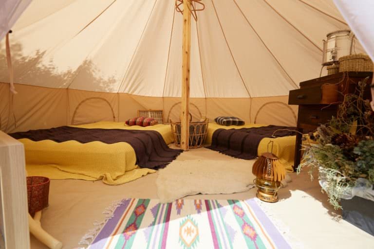 RIVER SIDE GLAMPING HILL